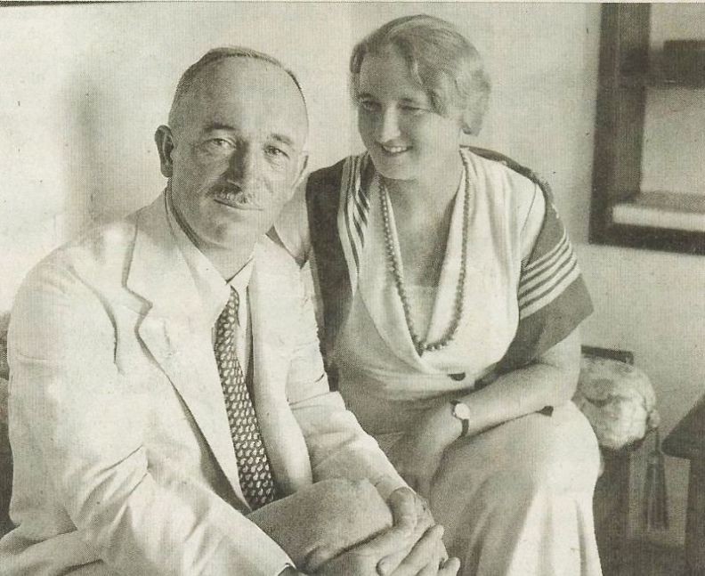 Edvard Beneš v roce 1943 podepsal československo-sovětskou smlouvu. Za to byl označován za zrádce