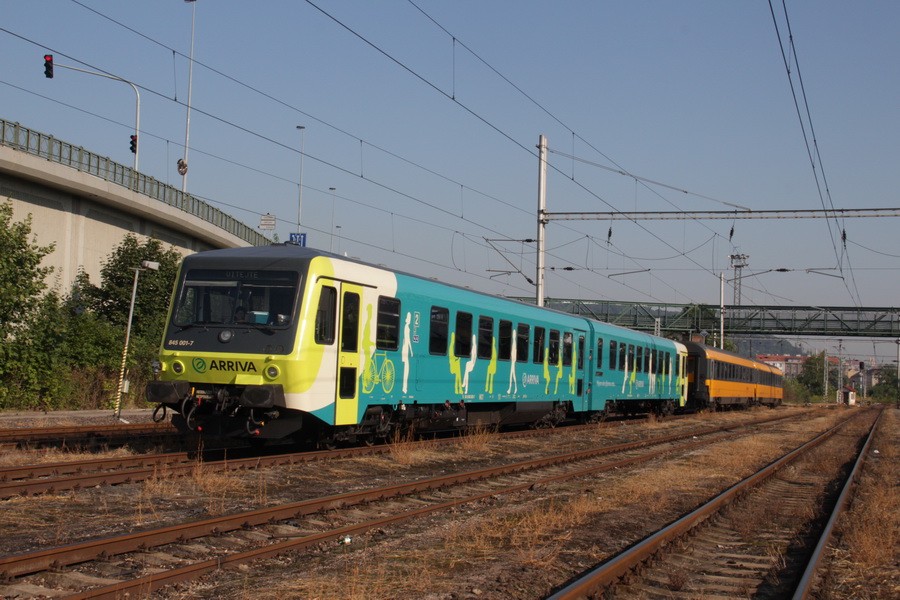 Motorová jednotka řady 845 Arriva vlaky