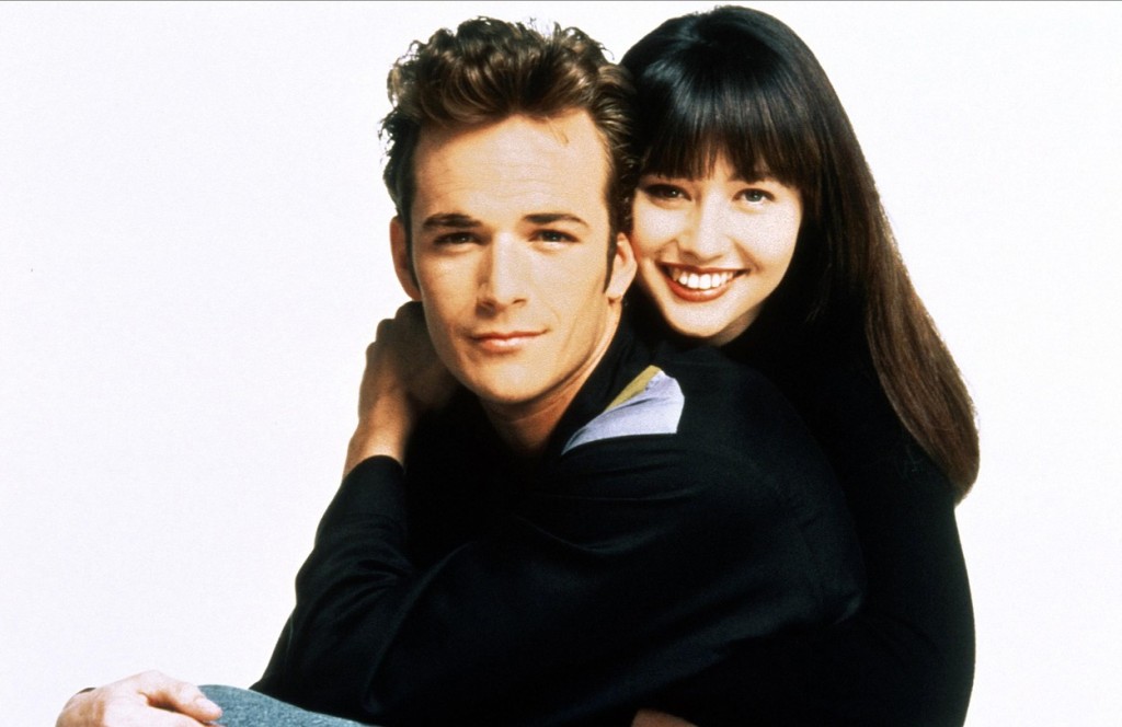 Shannen Doherty a Luke Perry v roce 1990