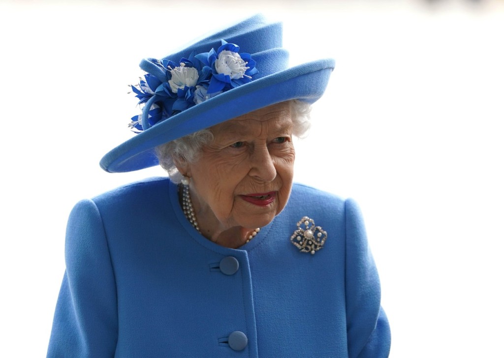 Britská královna Alžběta II. zemřela ve věku 96 let