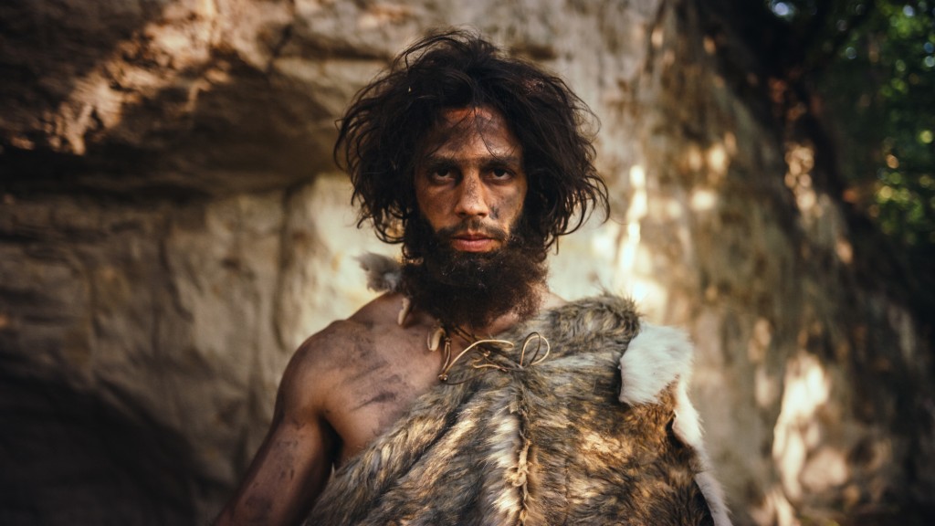 Za nejvýchodněji položené naleziště neandertálců byla dosud považována jeskyně Tešik-Taš v Uzbekistánu, kde byly ve 30. letech objeveny pozůstatky neandertálského dítěte staré asi 70 000 let