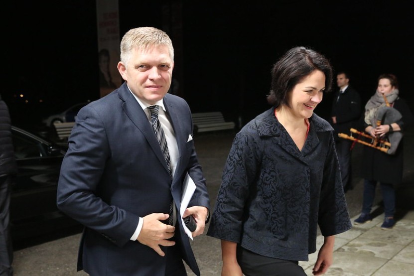 Robert Fico se usmívá. Jeho šance vyhrát na Slovensku parlamentní volby je totiž vysoká