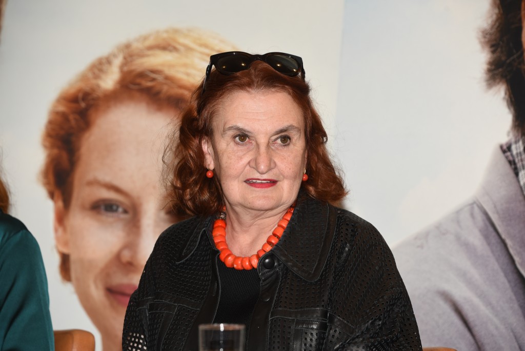 Herečka Eva Holubová si vypěstovala závislost na alkoholu kvůli endogenním depresím