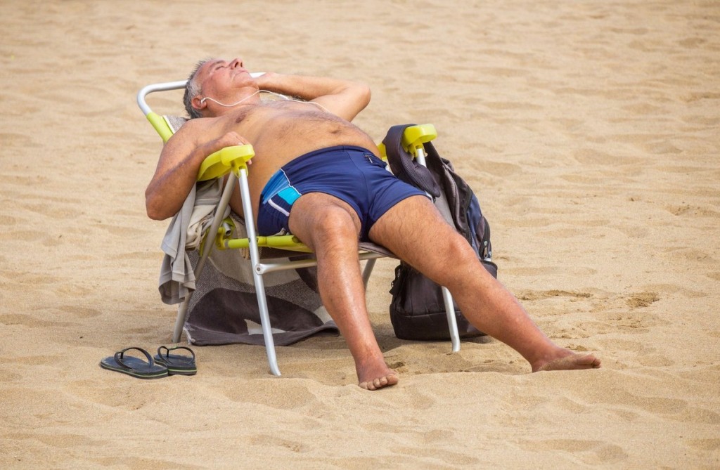 Turista na pláži