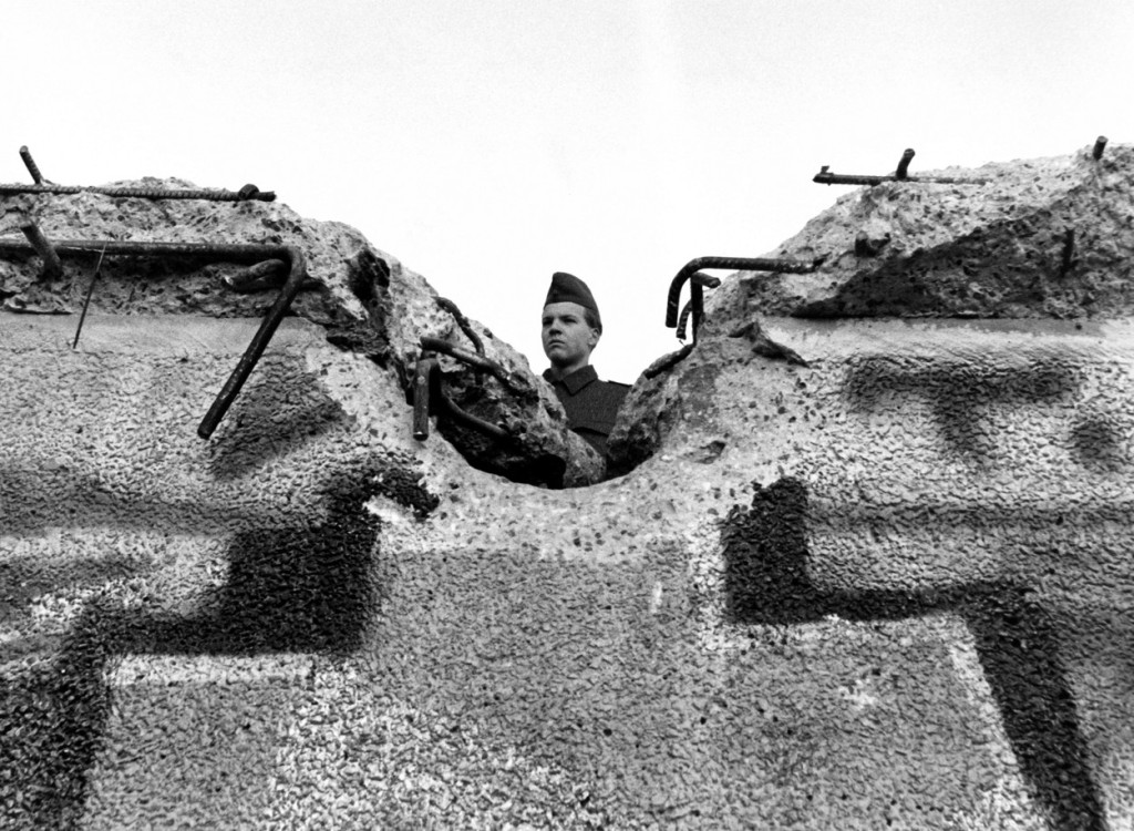 Berlínská zeď byla postavena 13. srpna 1961