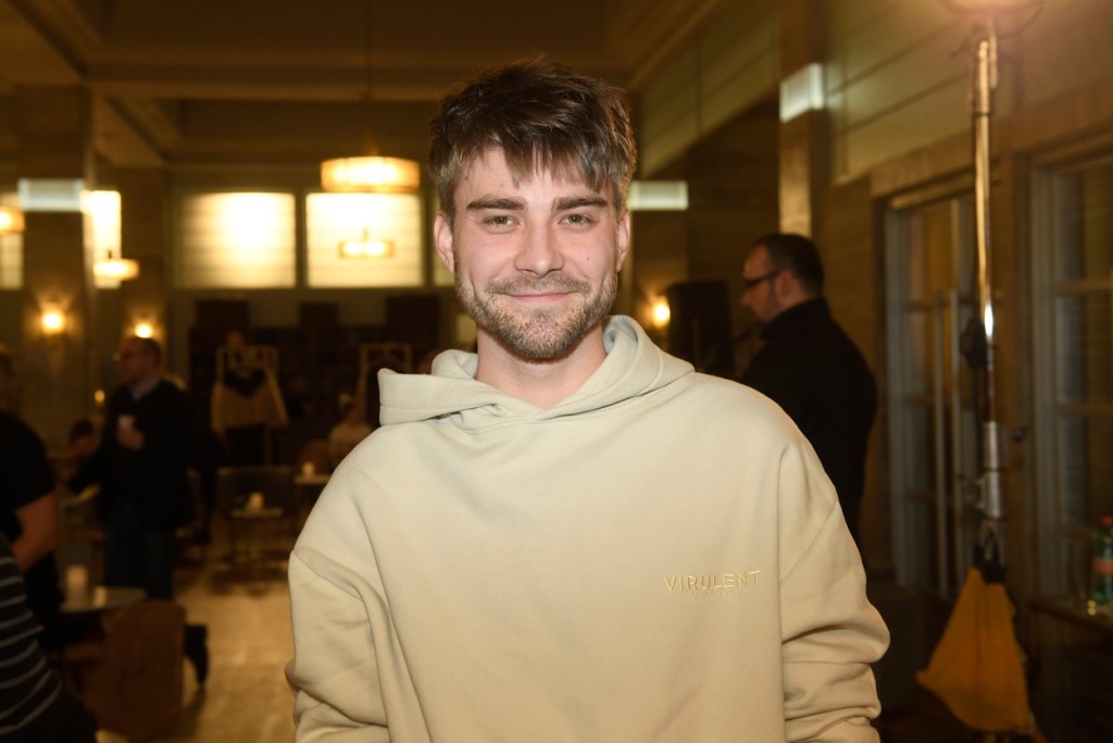 Marek Lambora se proslavil rolí Janka Linharta v seriálu Slunečná
