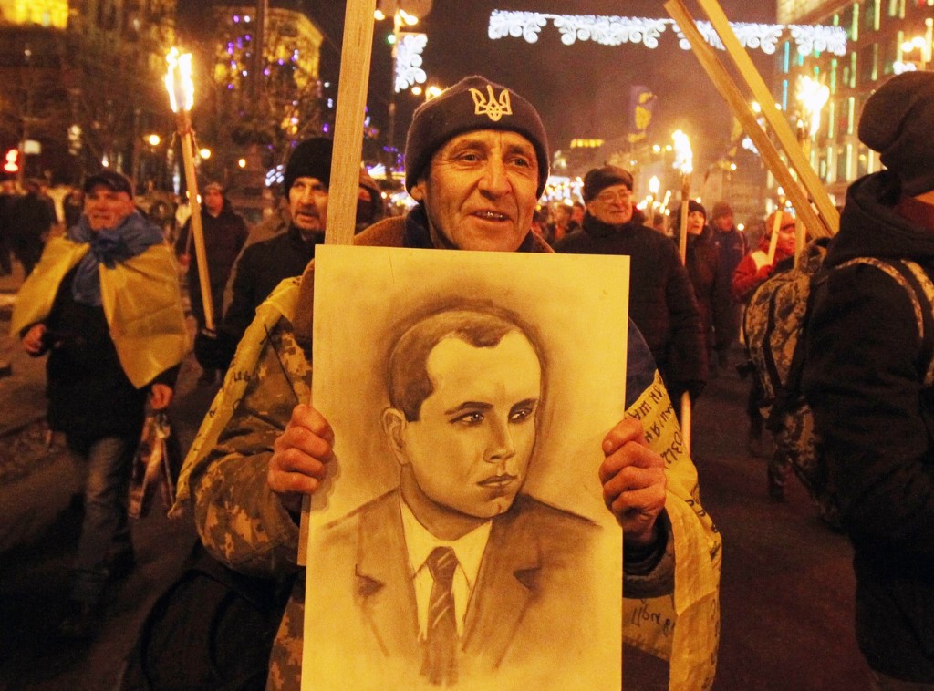 Bandera je některými považován za národního hrdinu a jinými za válečného zločince