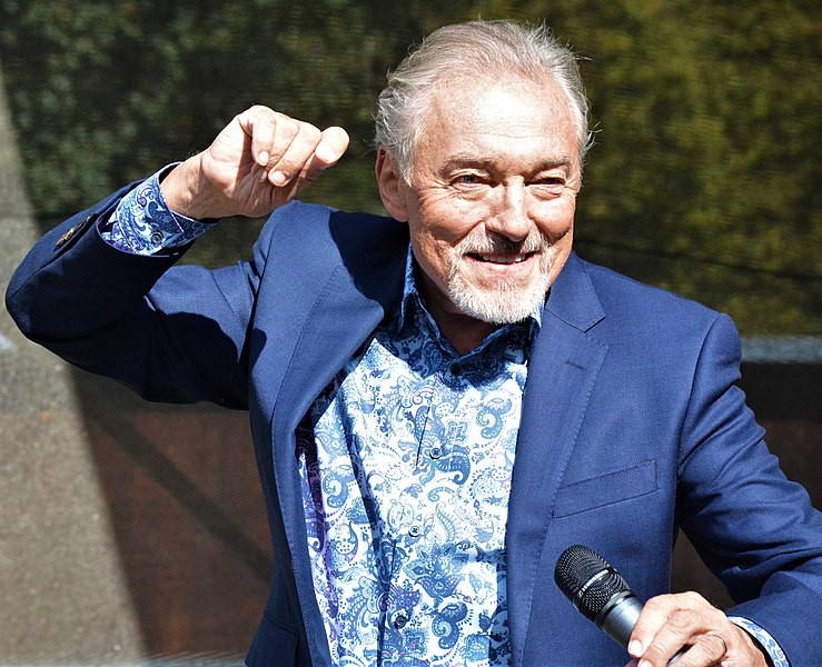 Karel Gott zpíval doslova do konce svého života. Stále měl nepřeberné množství fanoušků
