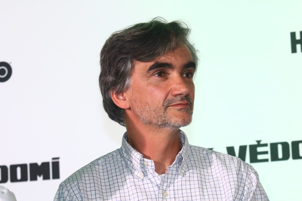 Martin Myšička si v seriálu zahrál neschopného ajťáka Davida Srovnala
