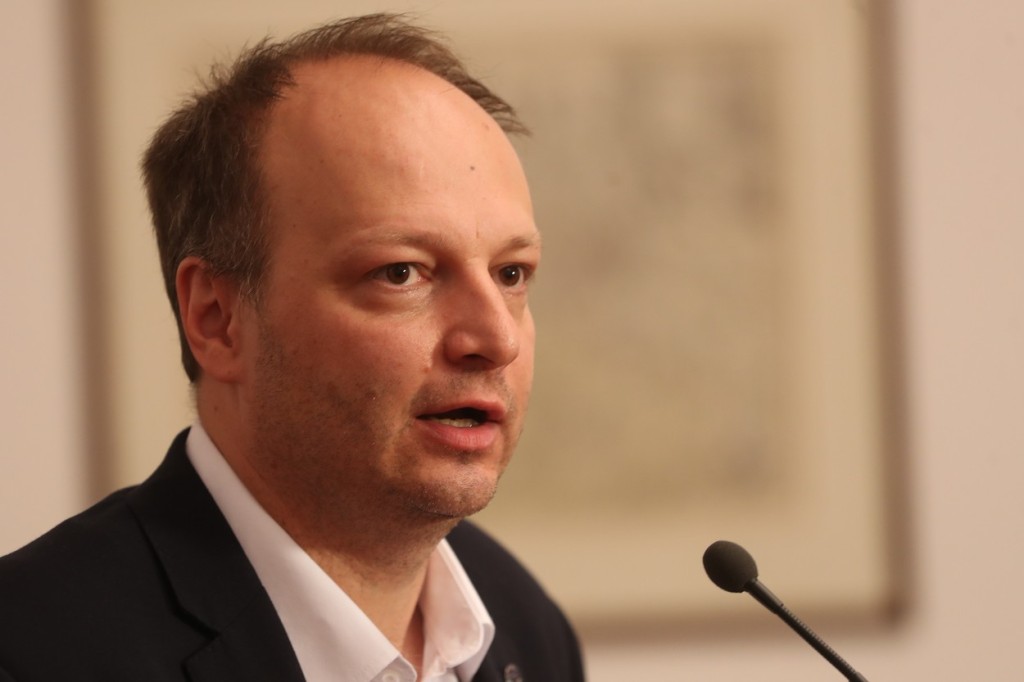 Václav Láska je advokát, bývalý policejní vyšetřovatel a předseda správní rady Transparency International