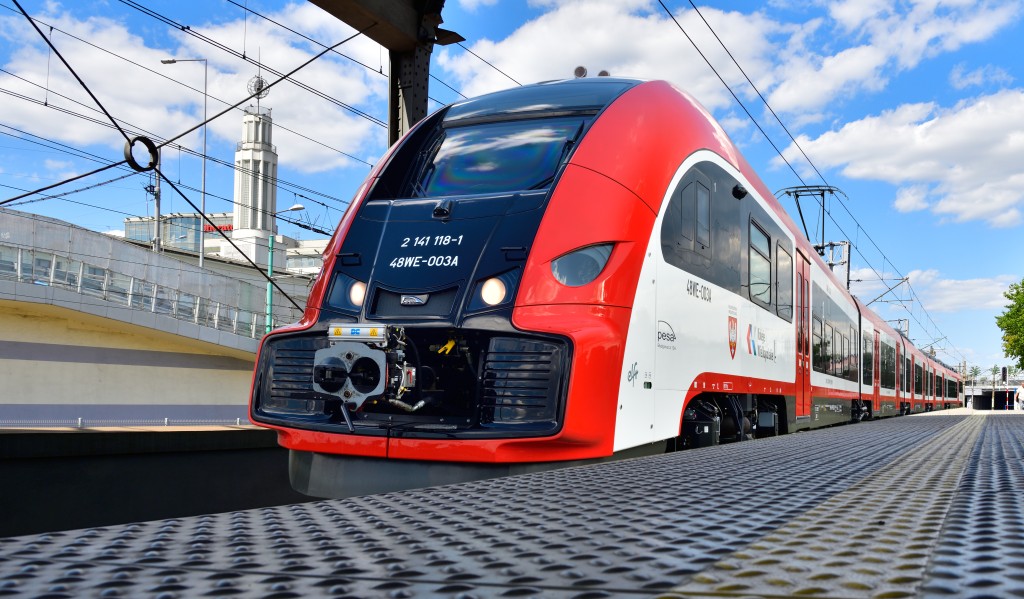 Elektrická jednotka PESA Elf 2.