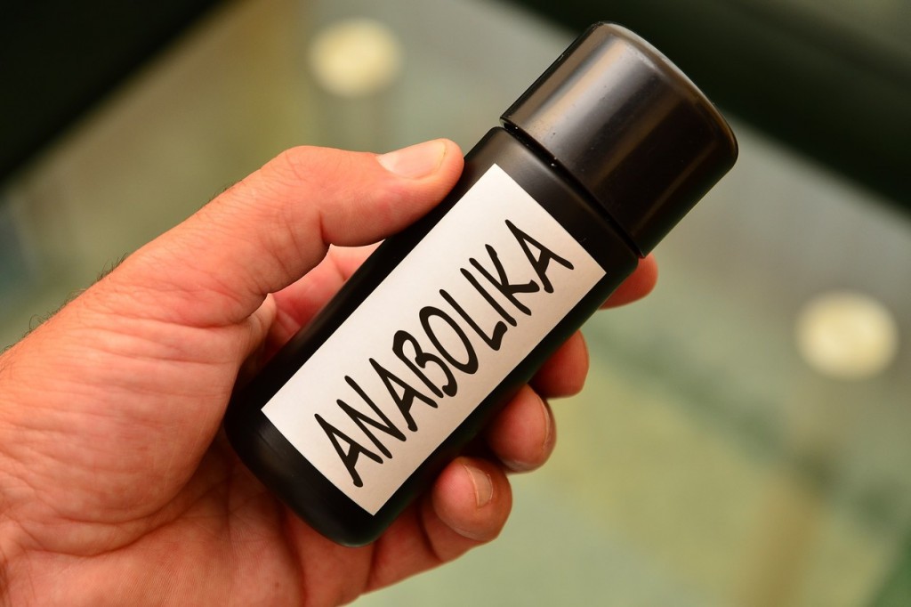 V minulosti se podávala i zvířatům, působí na ně stejně jako na lidi