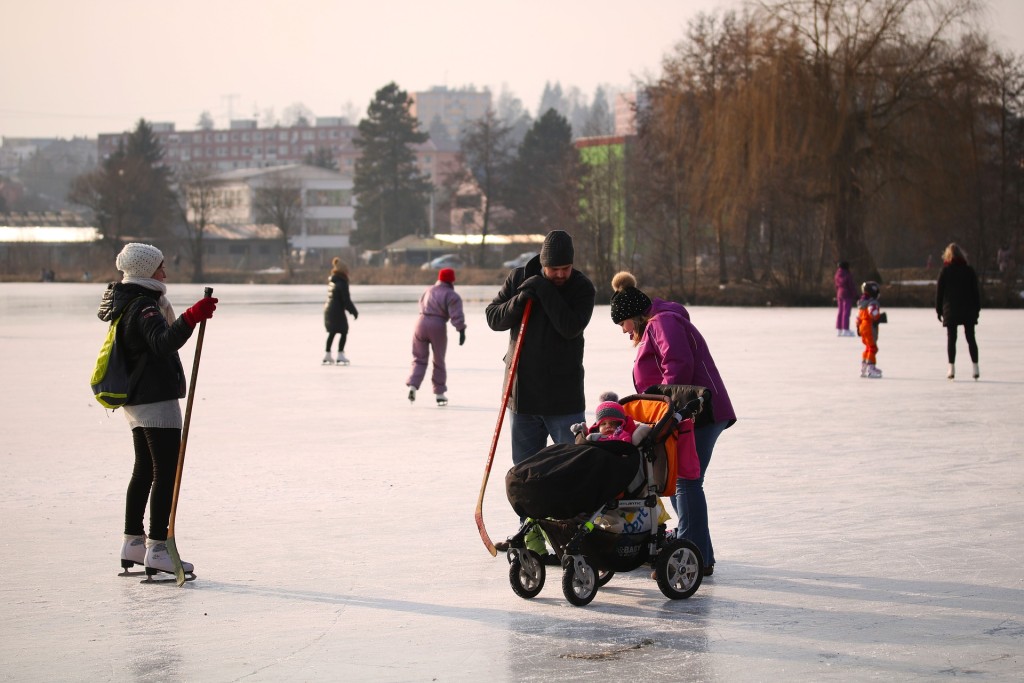 Umíte si představit, že třeba i s kočárkem utíkáte v panice a nevíte, co se děje?