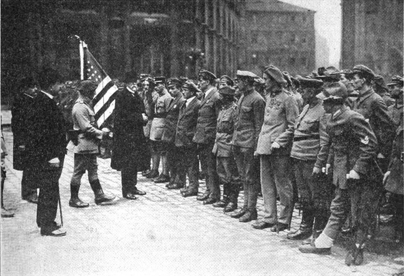 V Praze 28. září 1919 se konalo páté výročí organizace československých legií 