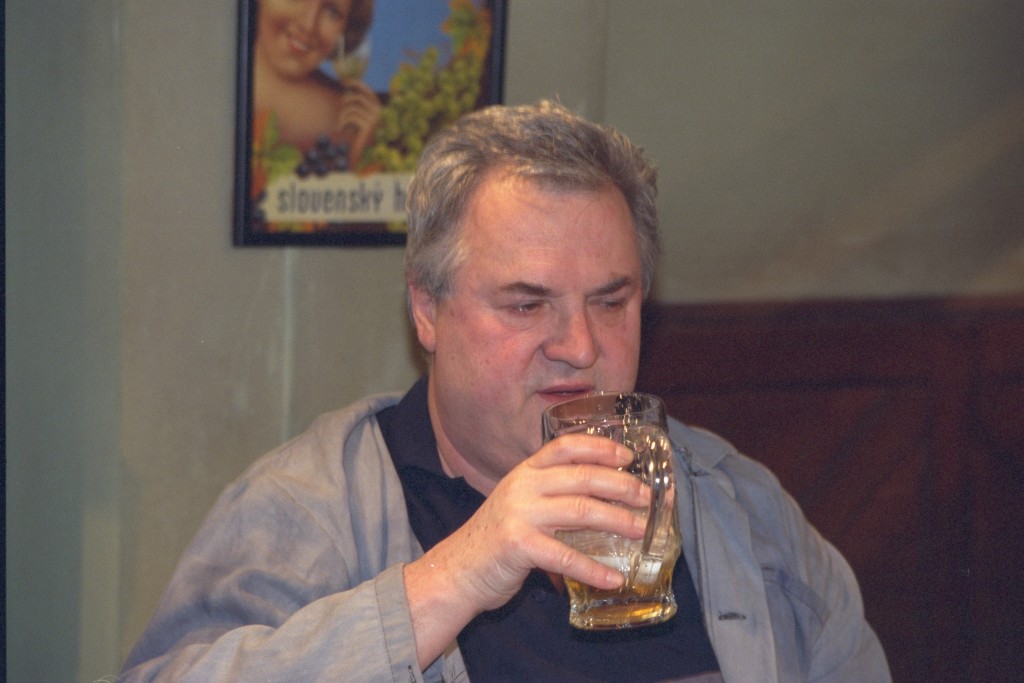 Seriál Hospoda si bez něj neumíme představit. Byla to role, kde se Bronislav Poloczek našel