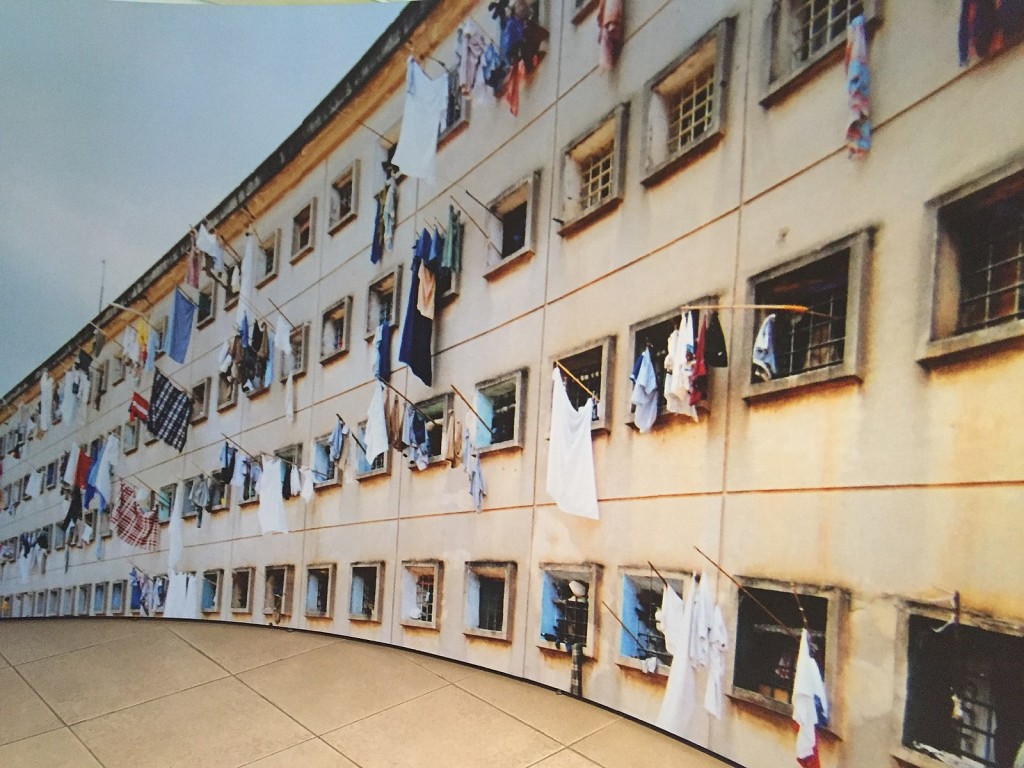 Drsné vězeňské podmínky, nedůstojné nelidské zacházení, infekce a přeplněné cely – největší latinskoamerická věznice Carandiru