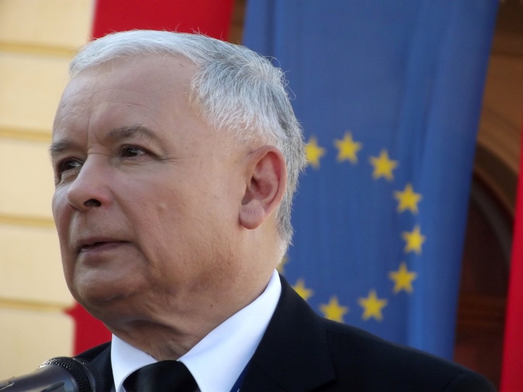 Jaroslaw Kaczynski zřejmě zůstane sám jako kůl v plotě