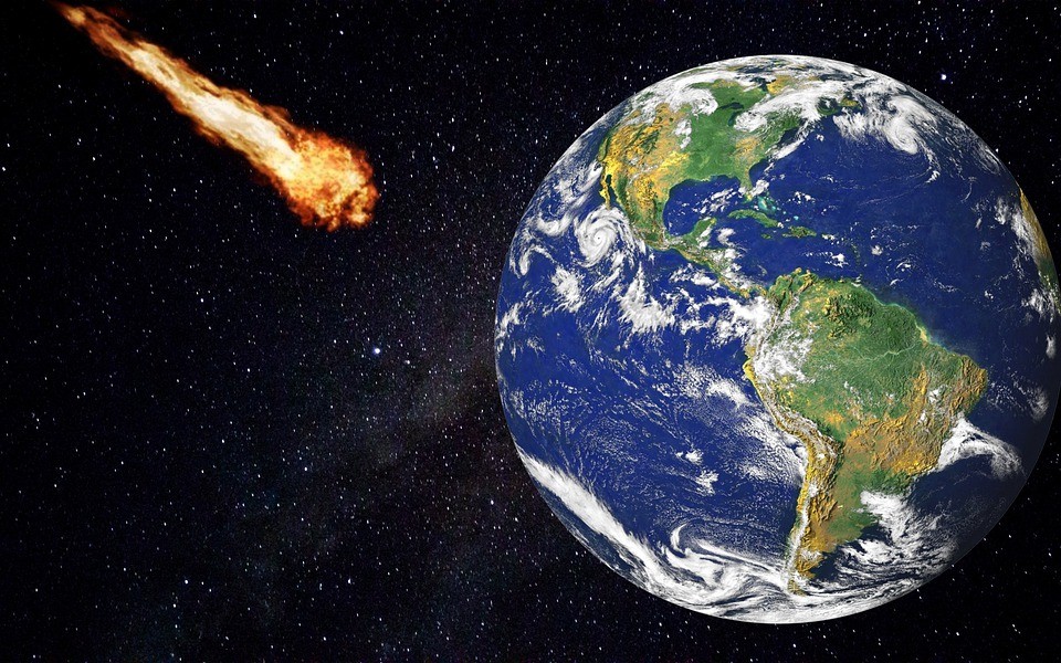 Asteroid 2022 AE1 míří k Zemi, to je jisté. Co se stane v červnu příštího roku? Na co se máme připravit?