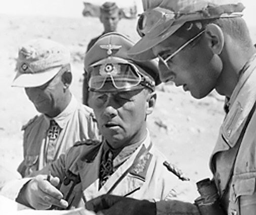 Erwin Rommel patřil mezi skvělé německé taktiky, zviditelnil se zvlášť v severoafrické kampani, znelíbil se však Hitlerovi