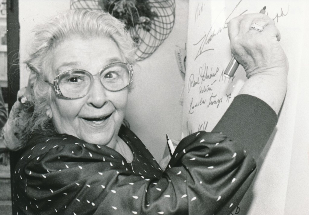 Stella Zázvorková mluvila několika jazyky