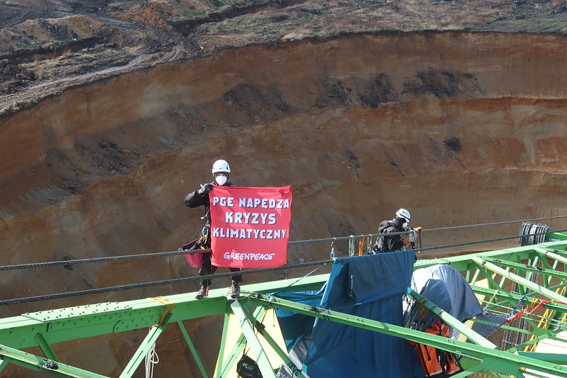 “Klimatická krize? Na**at” 
