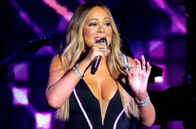 Mariah Carey se drží na vrcholu již skoro čtyřicet let