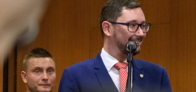 Je Jiří Ovčáček popleta, nebo vyzradil hradní tajemství? 
