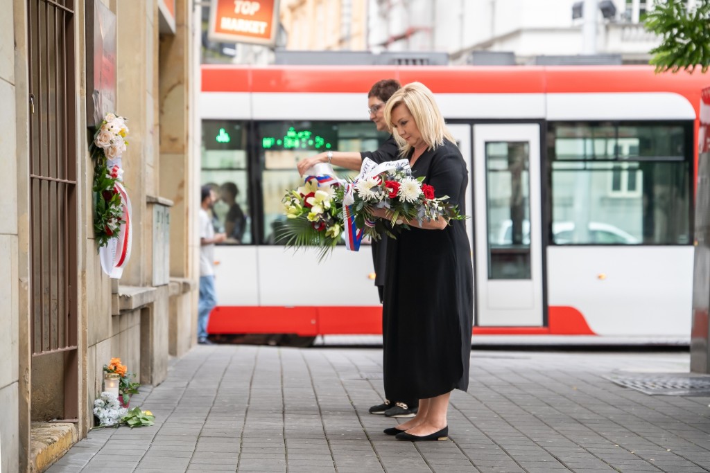 Alena Schillerová před politikou působila na finančáku