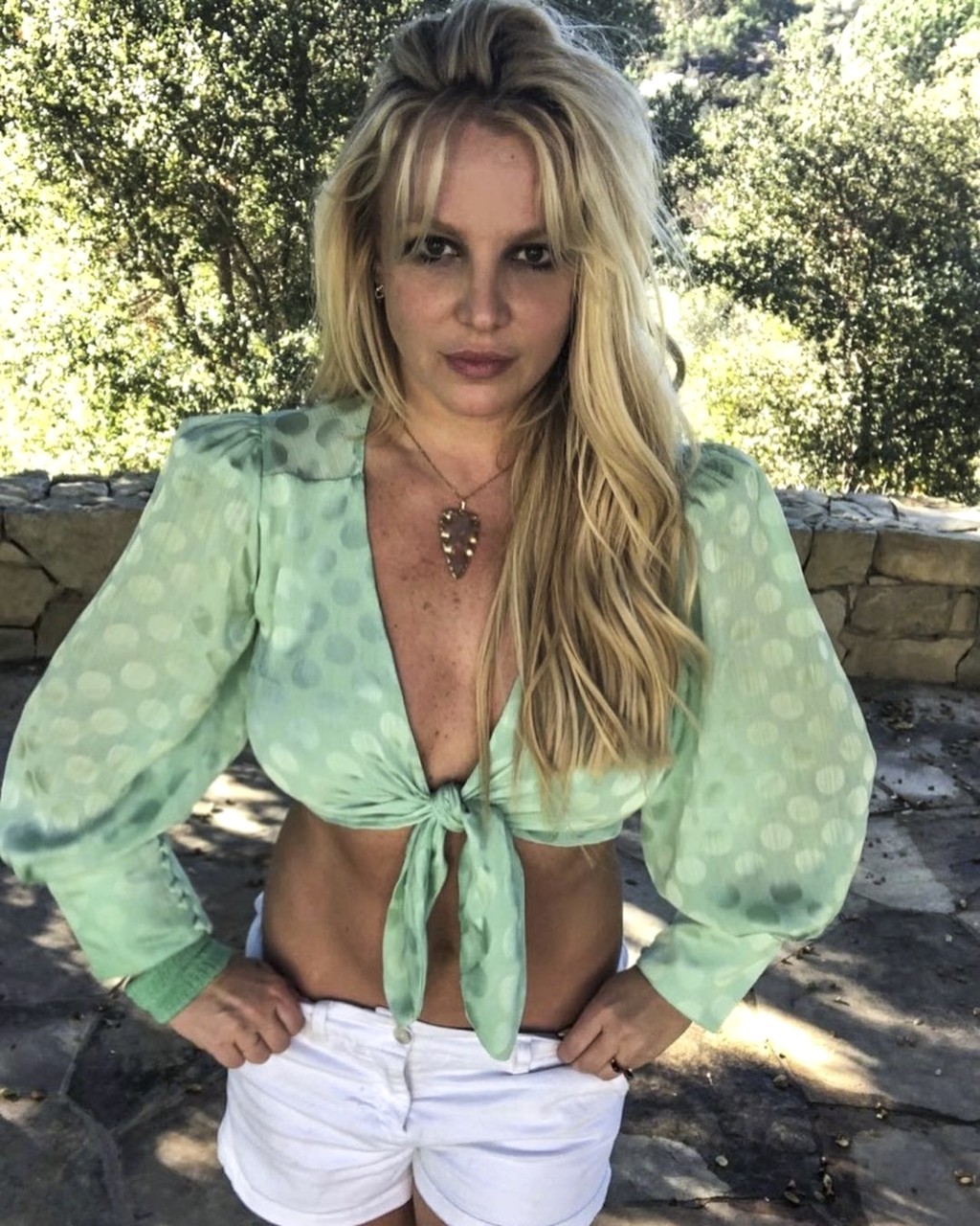 Britney Spears děsí své fanoušky podivným chováním na sociální síti