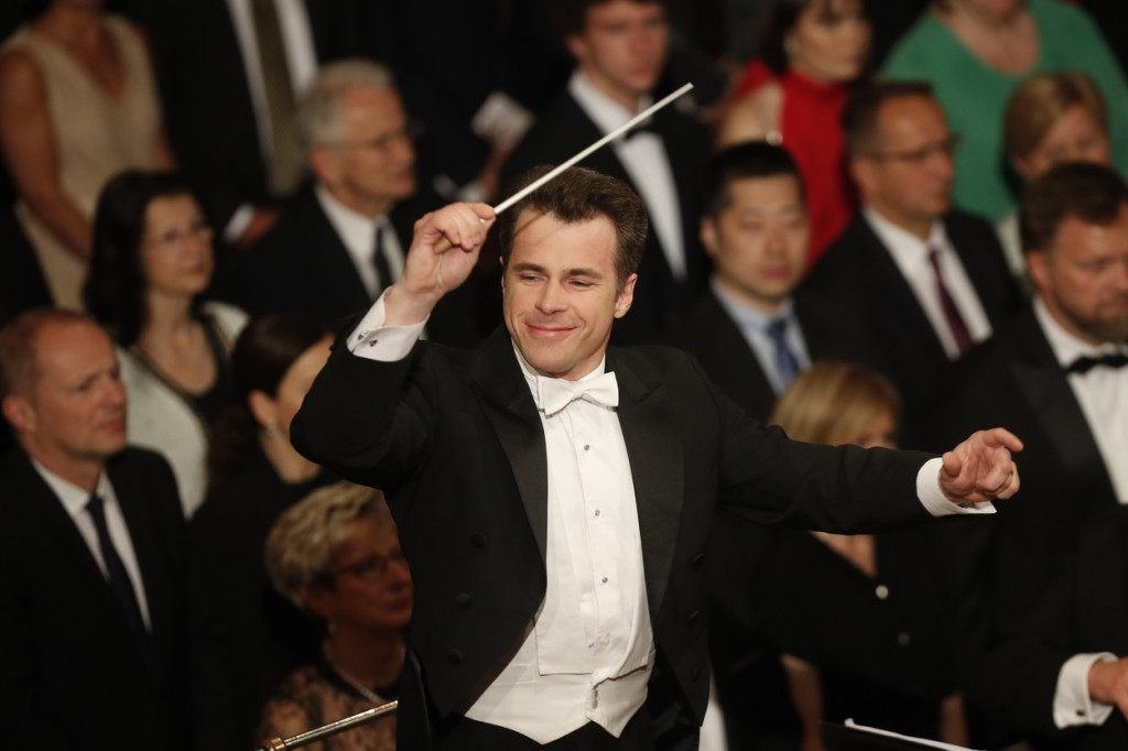 Hrůša pravidelně získává ocenění po celém světě