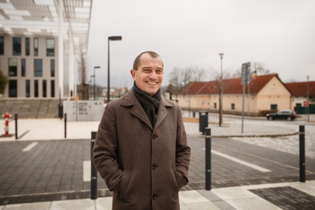 Věslav Michalik svá slova dokládá závěry vědeckých studií a jasnými daty