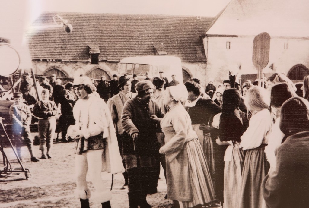 Pohádka Tři oříšky pro Popelku jako výstava na zámku Moritzburg