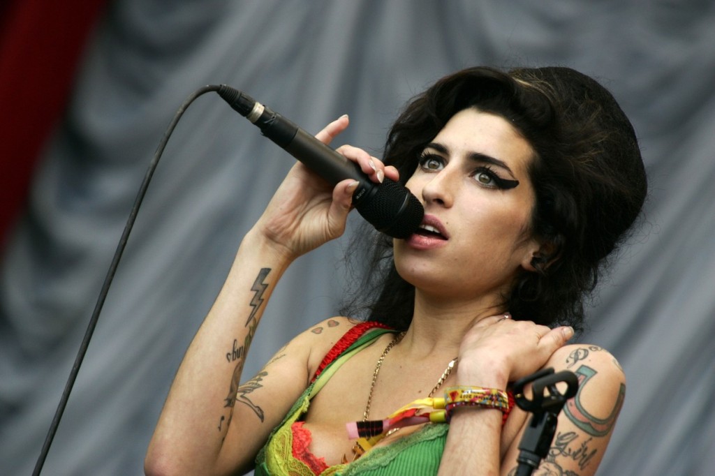 Amy Winehouse stejně jako několik dalších umělců zemřela ve věku 27 let