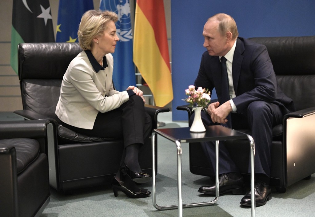 Vladimir Putin a předsedkyně Evropské komise Ursula von der Leyen
