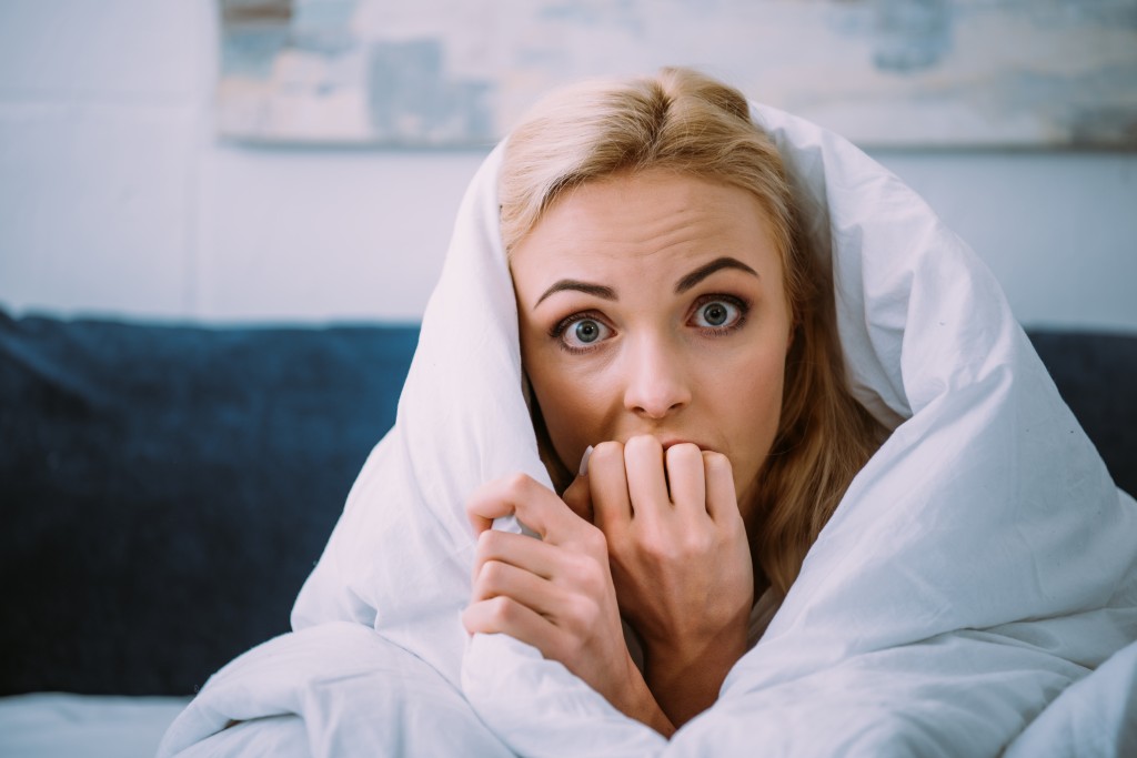 Zbavit se nočních můr vám pomůže mimo jiné i malá svačinka těsně před spaním