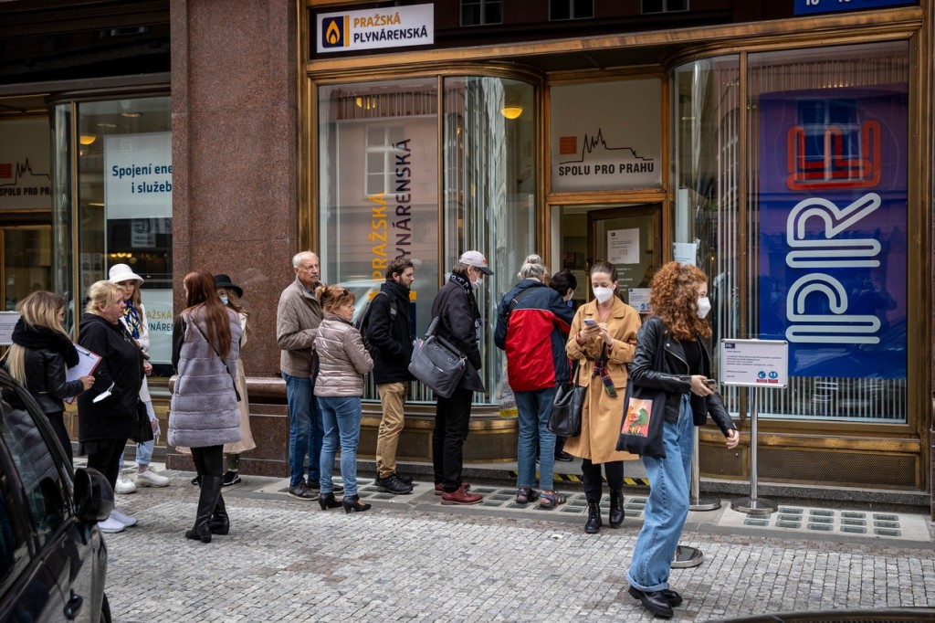 Panika momentálně není na místě. Důležité je naopak zachovat chladnou hlavu