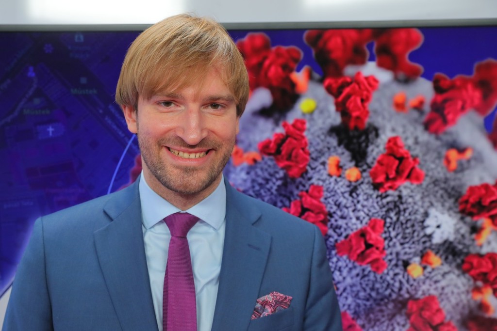 Ministr Vojtěch opět ničí Čechům plány. Zodpovědně naočkovaní si mohou na výhody počkat o několik týdnů déle