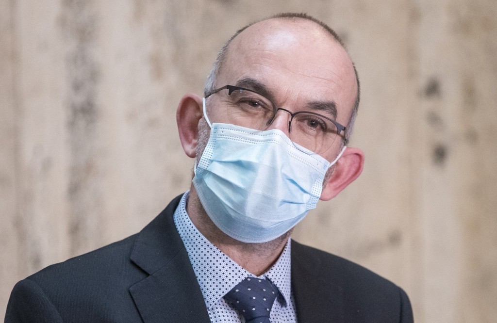 Ministr Blatný zhodnotil současnou situaci. Mortalita pacientů s covidem je vyšší než v první vlně