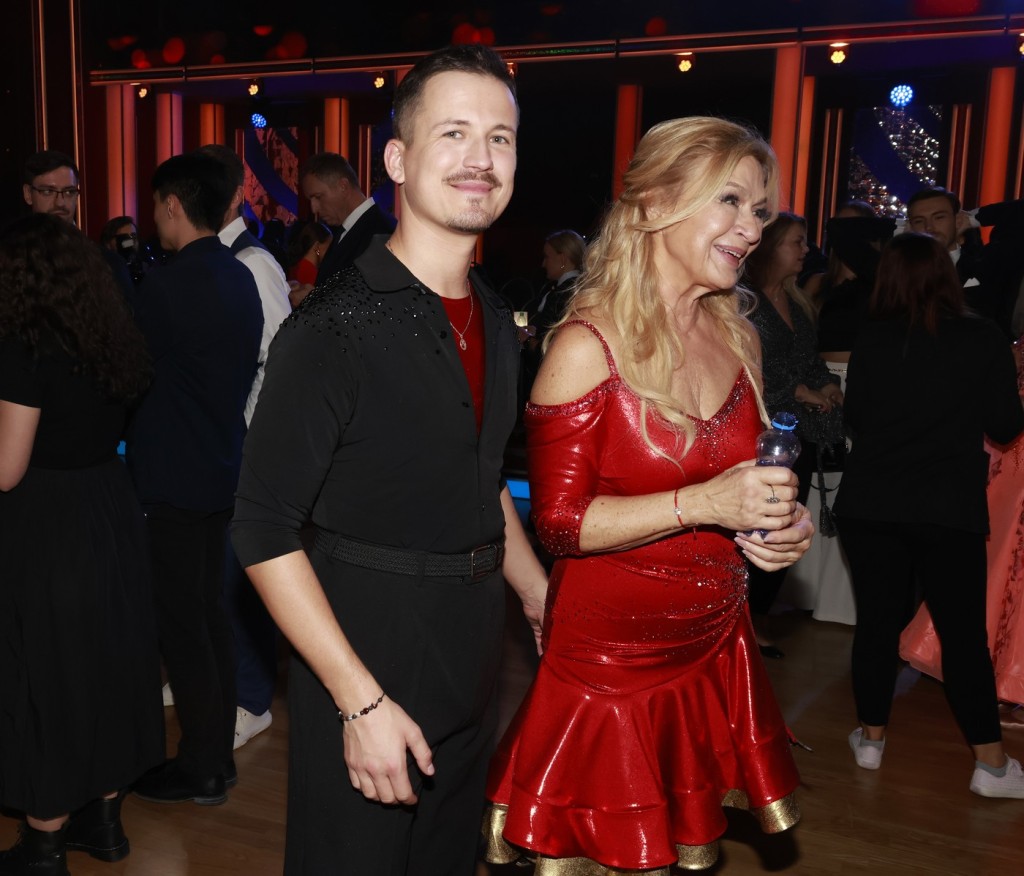 Jana Paulová se ve StarDance prezentuje s tanečníkem Robinem Ondráčkem