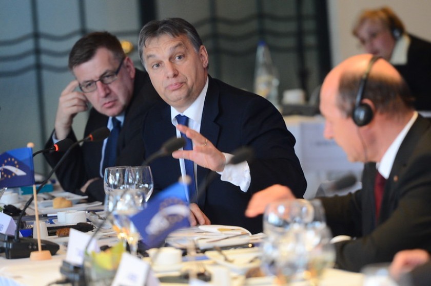  Maďarský premiér Viktor Orbán razí obojakou politiku v rámci EU, která je však ve skutečnosti bezhodnotová a superpragmatická