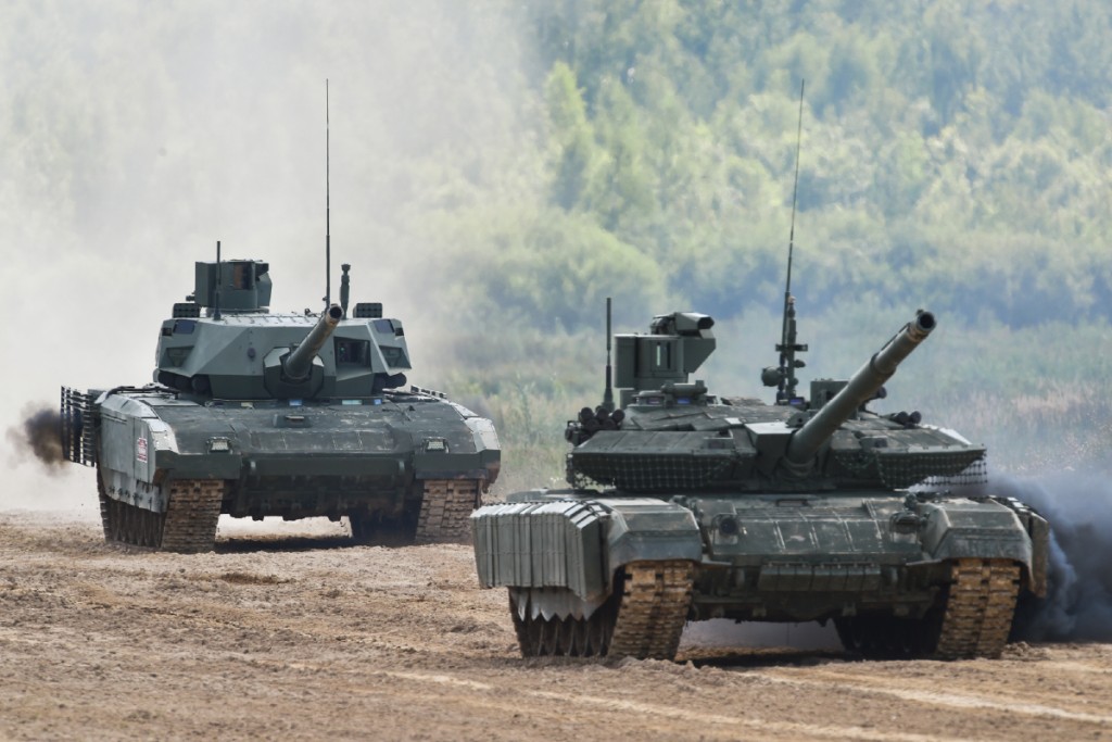 Ruský tank T-90M lze vyřadit opravdu snadno a Ukrajinci toho vrchovatou měrou využívají