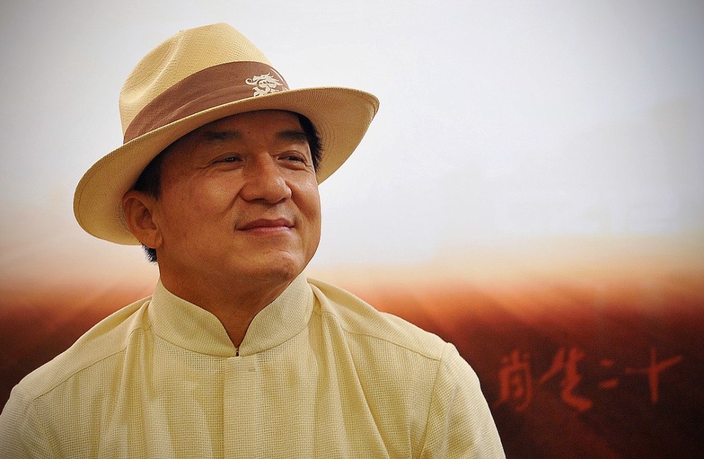 Jackie Chan se vypracoval od základů. Jeho syn musí jít stejnou cestou