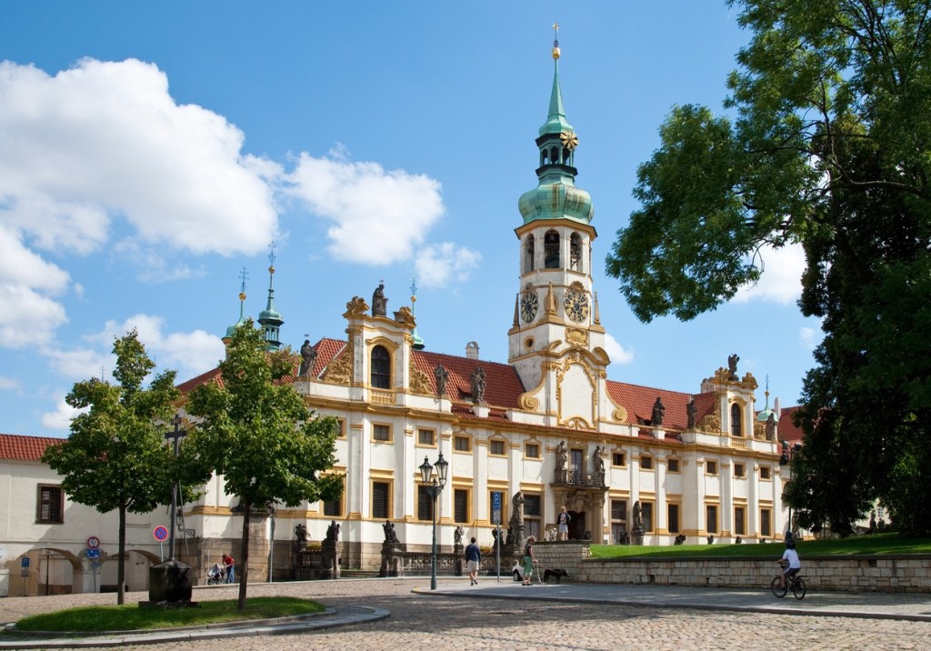 Loretánské náměstí patří mezi ta vůbec nejkrásnější v Evropě