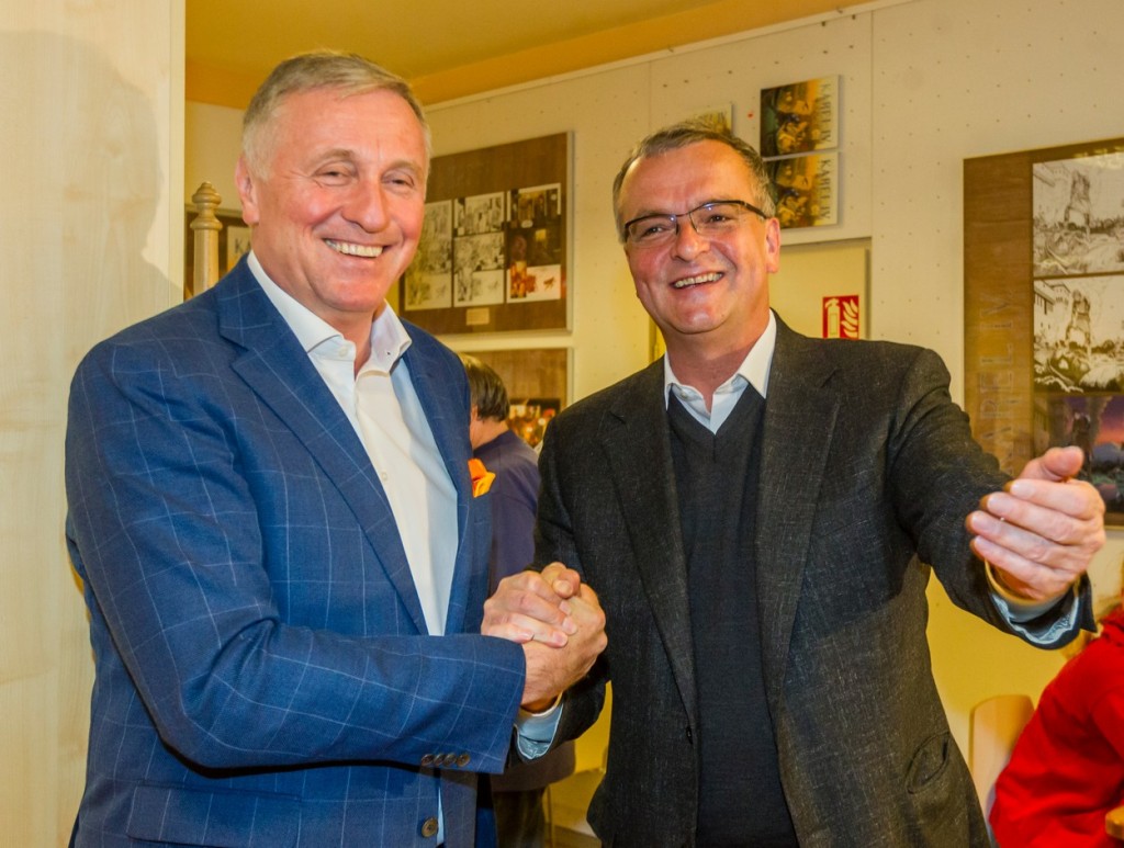Mirek Topolánek a Miroslav Kalousek navrhli vládě Petra Fialy plán, jak vyvést Česko z hrozící ekonomické krize