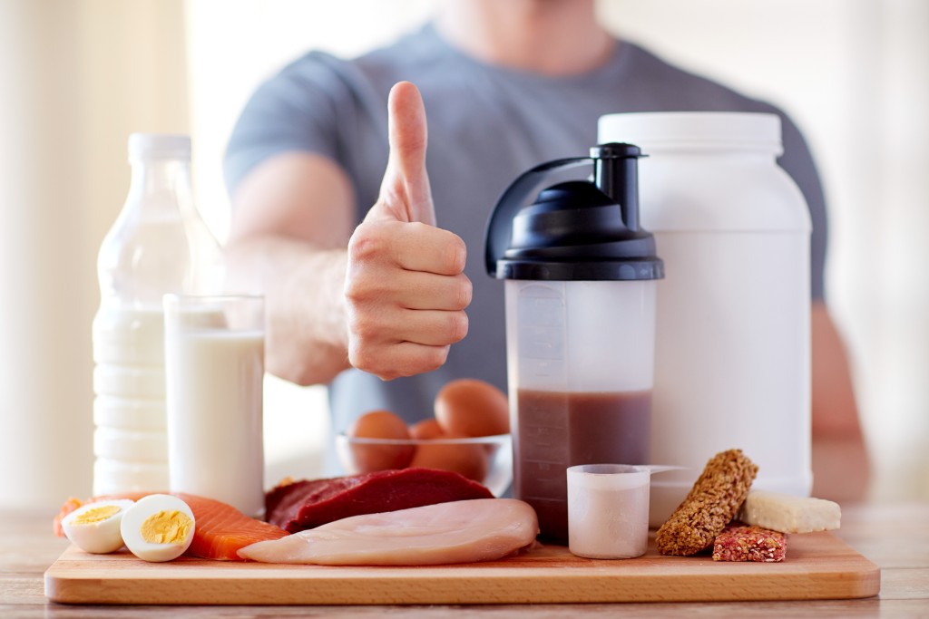 Se zrychlením vašeho metabolismu vám pomůže mimo jiné i vysoký obsah bílkovin ve stravě