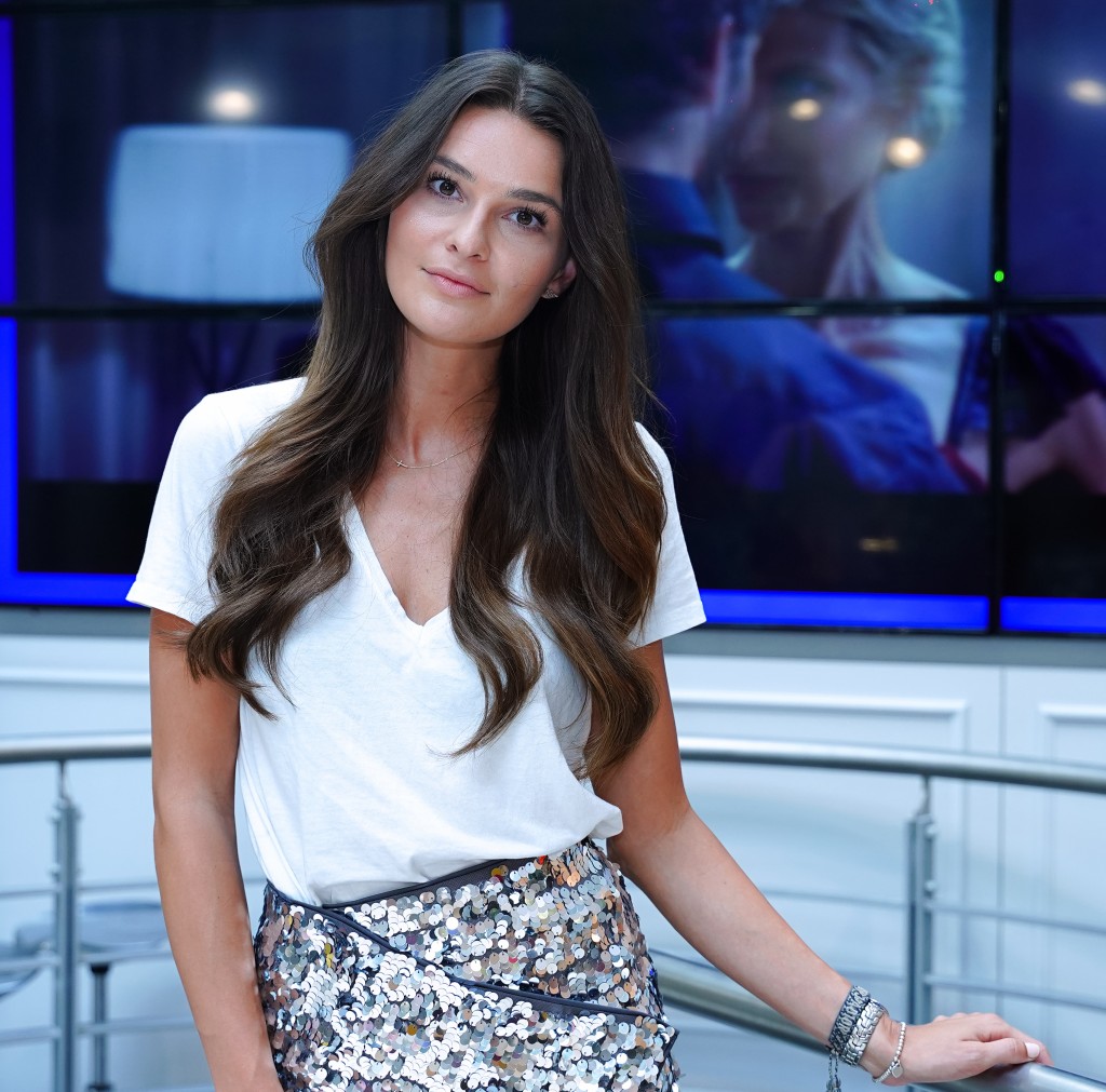 V 16 letech se Švantnerová objevila na módním mole v Hongkongu pro společnosti Dior a Dolce Gabbana