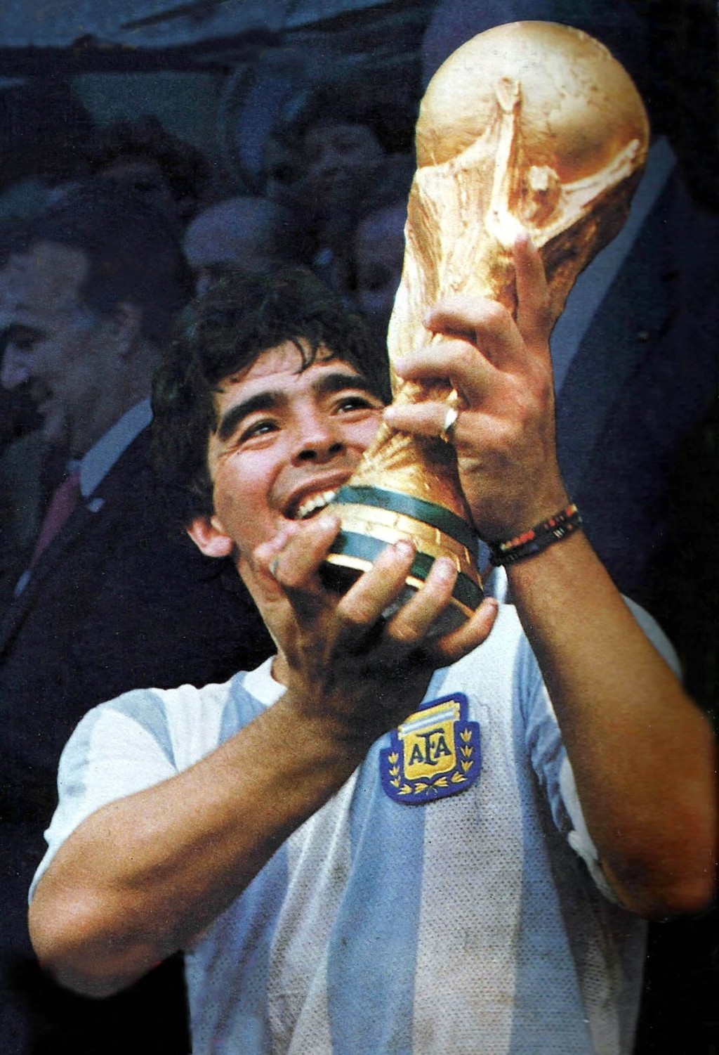 Božský Diego odešel a Argentina je utopena v slzách