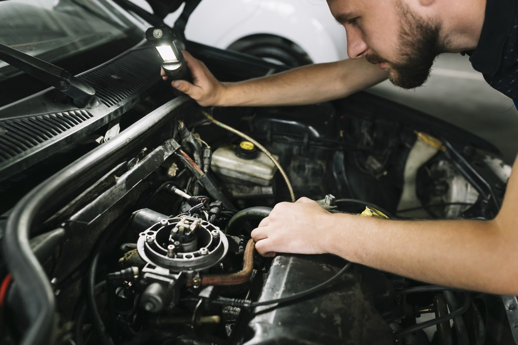 Při nákupu se skutečně vyplatí porovnávat čísla, verze a ročenky automobilů, abyste neudělali chybu