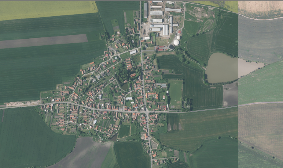 Bioplynka se nachází na severovýchodě obce. Zabírá asi hektar.