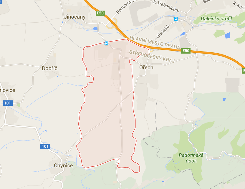 katastr Zbuzan je v těsném sousedství dálnice